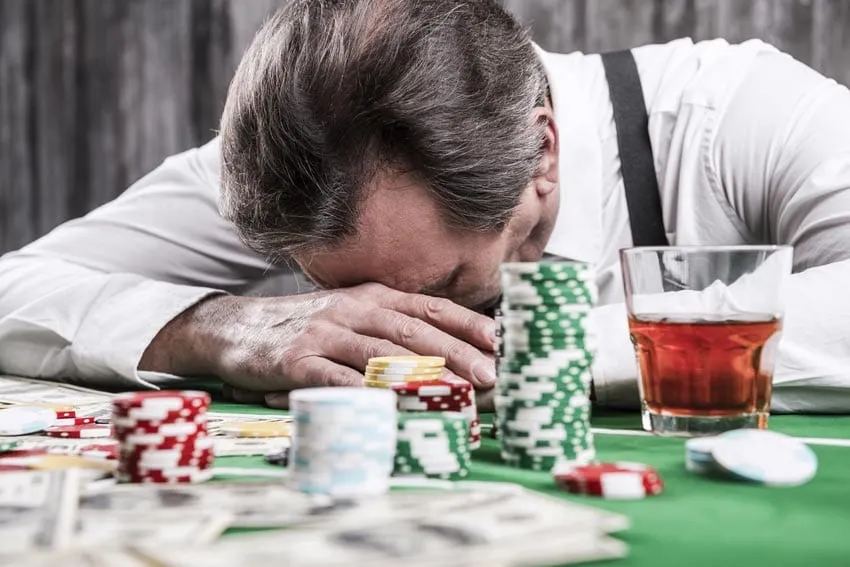 5 Zodiac Signs Prone to Losing in Gambling